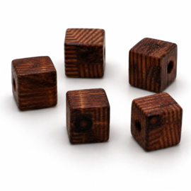 25 x Afrikaanse houten kralen kubus 8 x 8 mm – gat ca. 3 mm – bewerkt met print