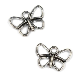 6 x Metalen bedeltje van een vlinder 16 x 11mm antiek zilverkleur