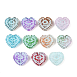 10 x Glaskralen hartvorm 14,5 x 16 x 4,5 mm – gat 1 mm – mix kleuren