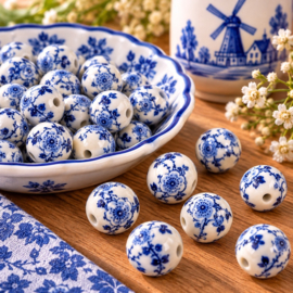5 x Ronde keramiek kralen Delfts blauw 16 mm – gat 3,8 mm – met bloem