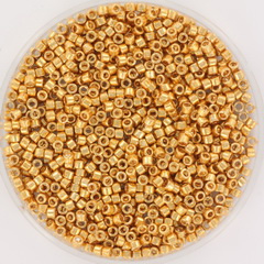c.a. 5 gram Miyuki delica's 11/0 - galvanized yellow gold