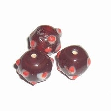 10 x Glaskraal rond 10mm rood met dots