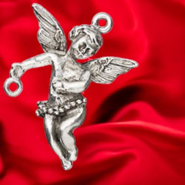 4 x Metalen bedeltje van een engeltje, antiek zilverkleur, afm.   37 x 26 x 7mm oogje: 1~2mm
