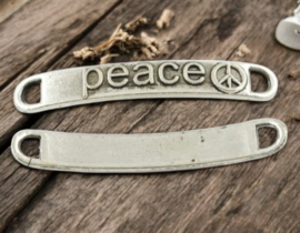 2 x  Tussenzetsel "Peace"  38 x 6mm x 2mm  met 2 gaten: 3 x 4mm