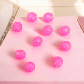 10 x  Matte facet glaskraal fel roze  8mm gat 0,5mm