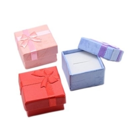 5 x luxe cadeaudoosjes voor bijvoorbeeld ringen 41 x 41 x 26mm mix kleuren  assortiment