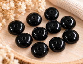 10 x Platte glaskralen 5 mm – gat 2 mm – zwart
