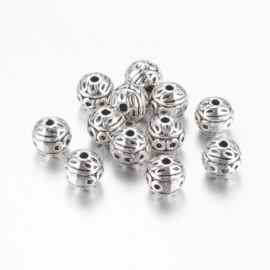 10 x Metalen bewerkte ronde kralen 8 mm – gat 1 mm – antiek zilverkleur (Nikkelvrij)