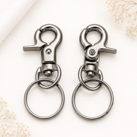 1 x Metalen sleutelhanger ring met musketonsluiting ca. 47 mm – platinumkleur
