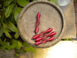 4 stuks prachtige spiraal kralen rood 40x9 mm Jonco Ready Wire