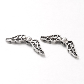 4 x Metalen antiek zilveren engelen vleugeltje kraal 21 x 6 x 2,5mm Gat: 1mm (Nikkelvrij)