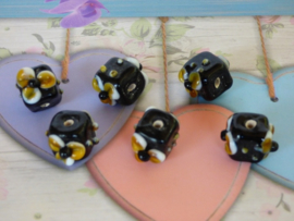 10 x  High Quality Glass Hand Made Bead c.a. 12 x 12 x 15mm
