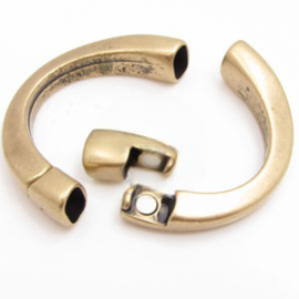 1 x DQ metaal halve armband antiek brons ca. 62 x 12,5 x 10mm, gat 10 x 6mm (Nikkelvrij)