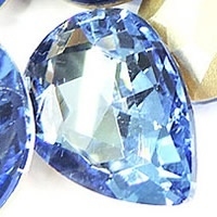 2x Kristallen facet cabochon in de vorm van een druppel 13 x 18mm blauw