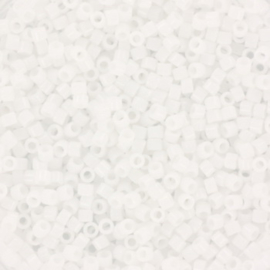 c.a. 5 gram Miyuki delica's 11/0 - opaque white