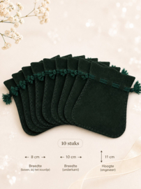 10 x Luxe fluweelachtige cadeauzakjes ca. 8-10 x 11 cm – smaragdgroen