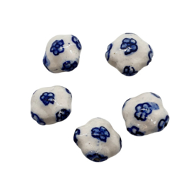 5 stuks Keramiek Delfts blauwe kralen porcelein 18 x 11mm bloemen