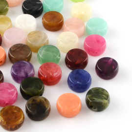 15 x Acryl kralen plat rond two tone opaque 14 mm – gat 1,5 mm – mix kleuren