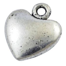 10x Tibetaans zilveren bedeltje oud zilver kleur hart 16 x 14 x 2mm oogje: 1mm