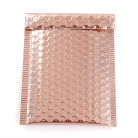 1 x Metallic luchtkussen envelop kleur: Mat Rosy Brown afm. 22,5 x 15 x 0,5cm