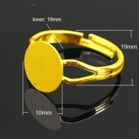 1 x verstelbare basis ring, diameter c.a.18mm , maat van de ringdop: 10mm Goudkleur