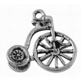 10 x Antiek zilveren bedel van een oude fiets 18 x 17mm (Nikkelvrij)