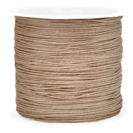 Rol met 90 meter Macramé draad 0.8mm Light brown (kies voor pakketpost)