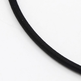 Prachtig zijden koord 5mm diameter, lengte c.a. 44cm incl. verlengketting zwart