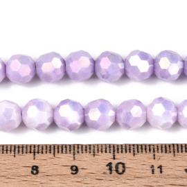 1 x Glaskralen streng facetgeslepen rond 7,8-8,2 x 7,8 mm – gat 1 mm – Lilac
