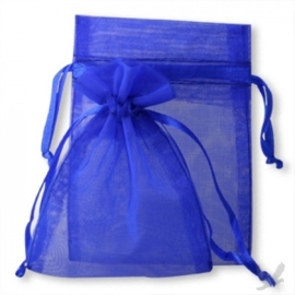 c.a. 100 stuks organza zakjes 7 x 9 cm donker blauw