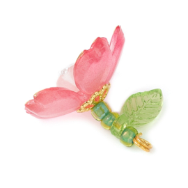 2 x Bloem bedel acryl 17,5 x 18 x 19 mm – gat 1,8 mm – Light Coral