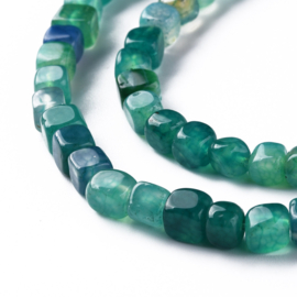 10 x Agaat edelsteen kralen kubus 5-8 x 4-8 x 4-6 mm – gat 1,2 mm – Sea Green