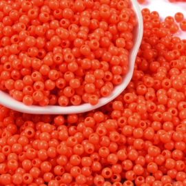 20 gram Acryl rocailles 4 x 3,5 mm – gat 1,6 mm – Orange Red
