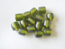 15 stuks groene kraal in de vorm van een tonnetje Afm: 11 x 10 x 11 mm Gat: 2mm