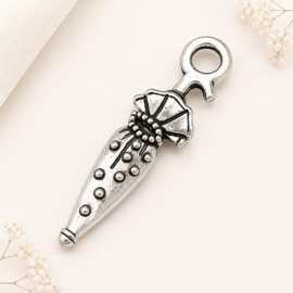 4 x Metalen bedeltjes paraplu 25,5 x 7 x 3 mm – gat 3 mm – antiek zilverkleur