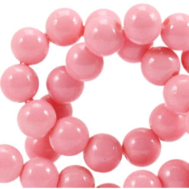 30 x  4mm glaskralen opaque Rouge pink gat: 1mm