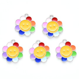 4 x Bedel Enamel bloem smiley silver 18,5 x 16 x 1,5mm oogje: 1,6mm