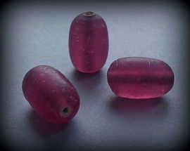 10 x glaskraal mat ovaal aubergine/paars 16 mm