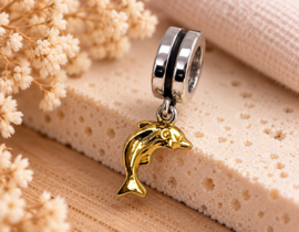 1 x Kraal met dolfijntje 17 x 4 mm – gat 5 mm – 925 Sterling Zilver – zilverkleur/goudkleur