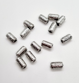 15 x Metallook kralen antiek zilverkleur buis c.a, 11 x 6mm gat: c.a. 1,6mm