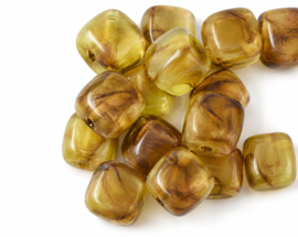 10 x Acryl kralen cube two tone opaque 17 x 15,5 x 15,5 mm – gat 3 mm – olive