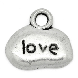 10 stuks Tibetaans zilveren bedeltjes "love"  12 x 11mm gat: 2mm ♥