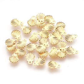 2 x RVS 304 bedel van een schelp Real 24k Gold Plated, 7,5 x 5,5 x 0,5mm oogje 0,8mm