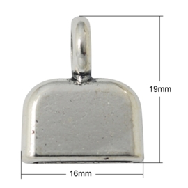 2 x  metalen veterkapjes 19 x 16 x 2 mm oogje 5mm  Ø-10mm