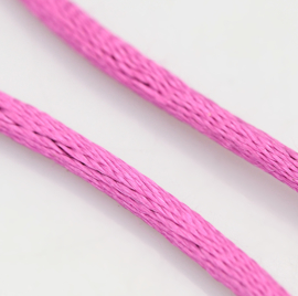 Rol met 10 meter satijn koord Nylon Marcramé koord 2mm kleur Magenta