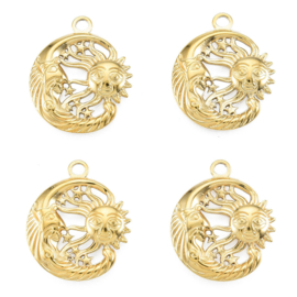 1 x Ion Plating (IP) RVS 201 Maan, zon sterren Bedeltje Real 18K Gold Plated, 23,5 x 20 x 2,5mm, Oogje: 2mm