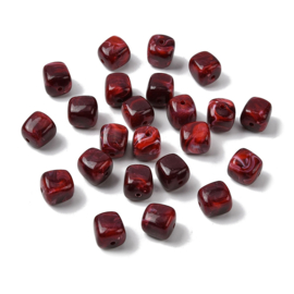 10 x Acryl kralen cube two tone opaque 17 x 15,5 x 15,5 mm – gat 3 mm – dark red