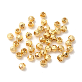 10 x Messing tussenkralen, facet geslepen rond, 24K gold plated. Maat: c.a. 4,5 x 4 mm, gat: 2 mm
