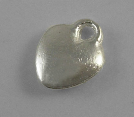 10 x zilverkleur hartjes om bijvoorbeeld aan verlengkettingen te hangen 10mm ♥