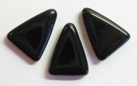 10 x Glaskraal zwart driehoek met gaatje dwars door smalle 19 mm